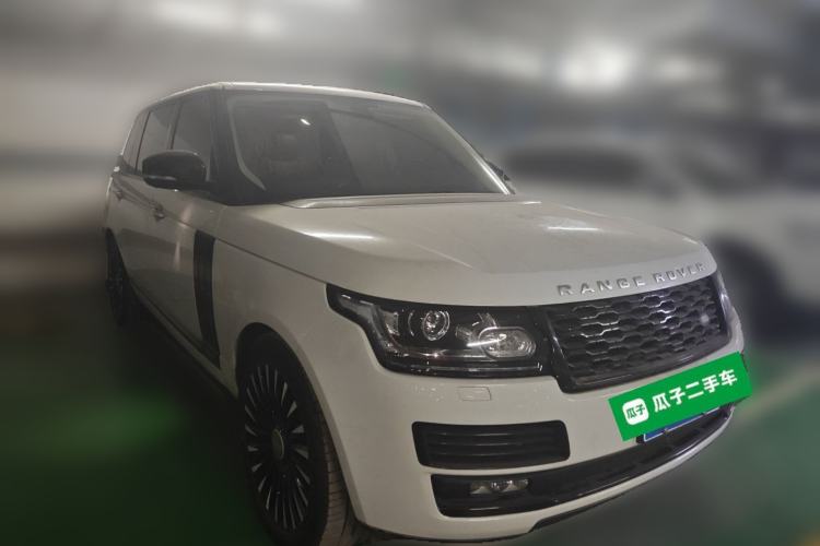 Used Land Rover Range 2016 3.0 SC V6 Vogue SE Long-Wheelbase Edition Front Right 45 Deg