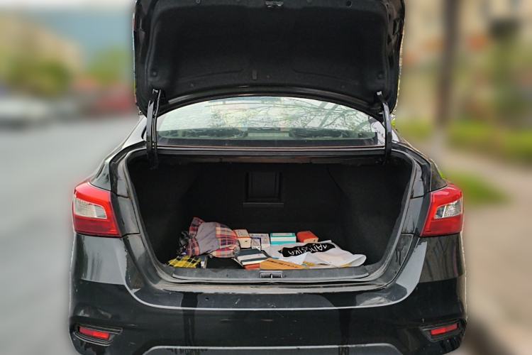 Used Nissan Sylphy 2019 Classic 1.6XL CVT Luxury Edition Trunk