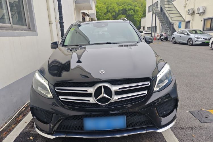 Used Mercedes-Benz GLE 2018 GLE 320 4MATIC Dynamic Edition Collector's Edition Front
