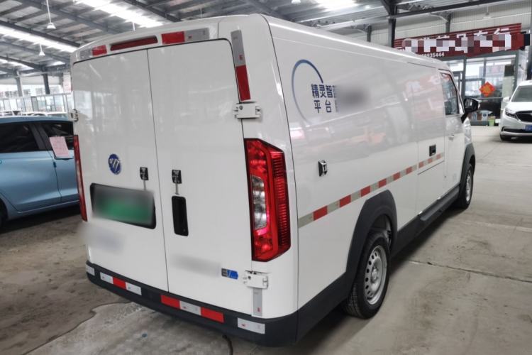 Used Foton Intelligent Blue Elf E7 2024 All-Electric Van Flat Roof 2 Seats EVE Energy 41.86 kWh
