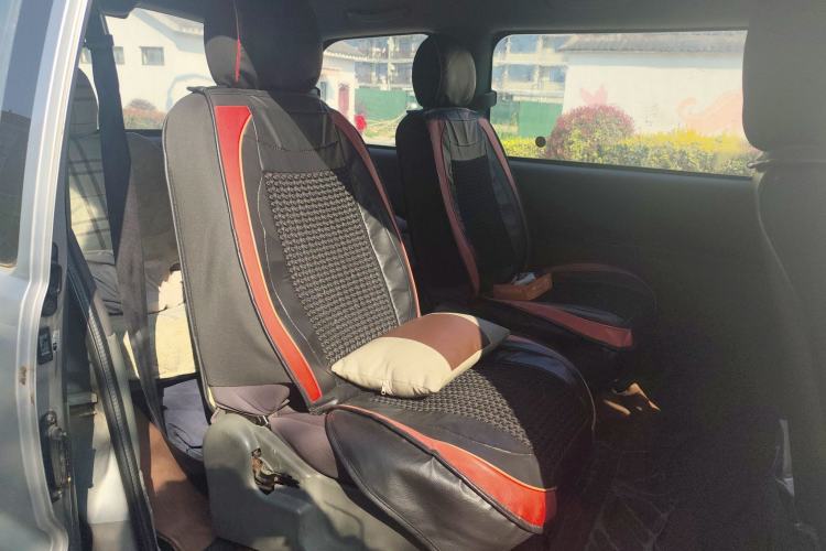 Used FORTHING Lingzhi 2013 M3 1.6L 7-seat Standard Model