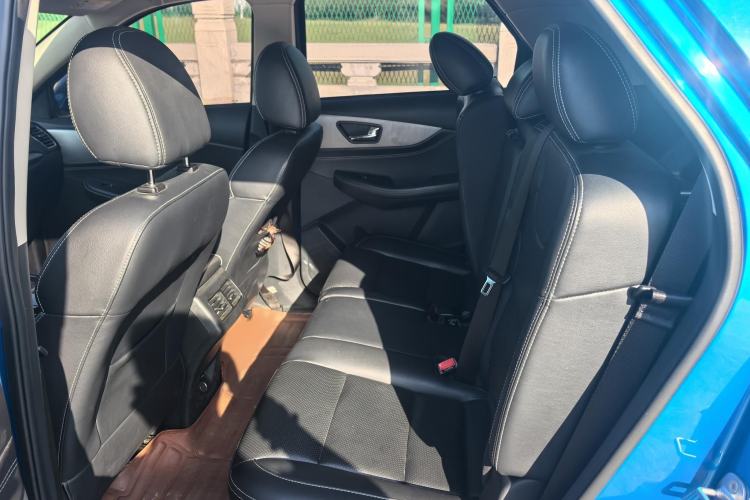 Used Dongfeng Fengon S560 2018 1.8L CVT Elite Model 7 Seats
