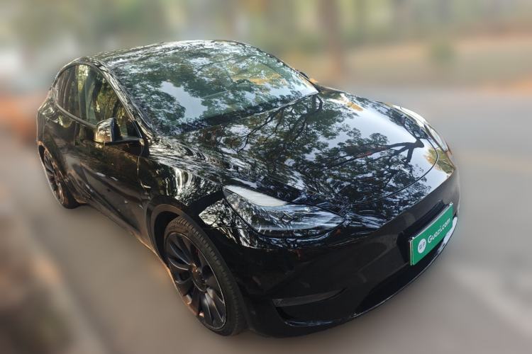 Used Tesla Model Y 2023 High-Performance All-Wheel-Drive Version
