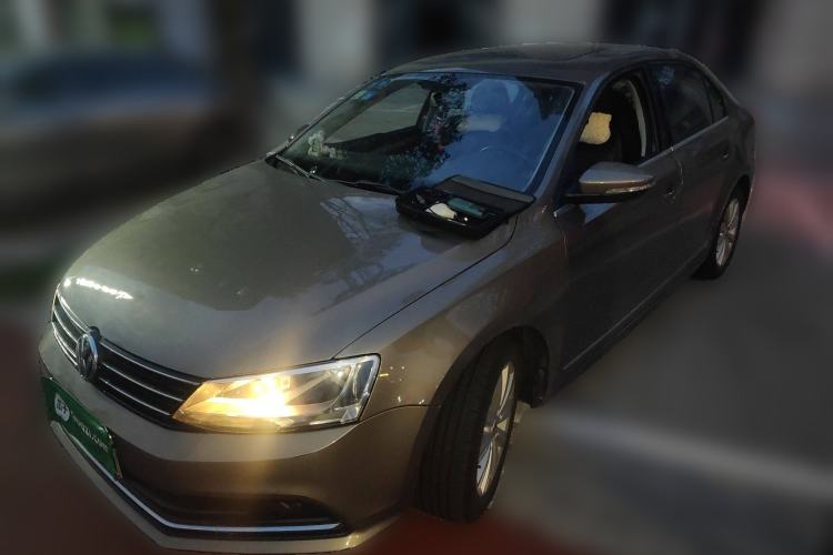 Used Volkswagen Sagitar 2015 1.6L Automatic Comfort Model