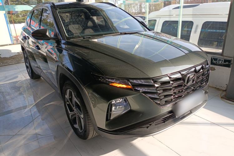 Used Hyundai Tucson 2023 Tucson L 1.5T Automatic Two-Wheel Drive LUX Prestige Edition Front Right 45 Deg