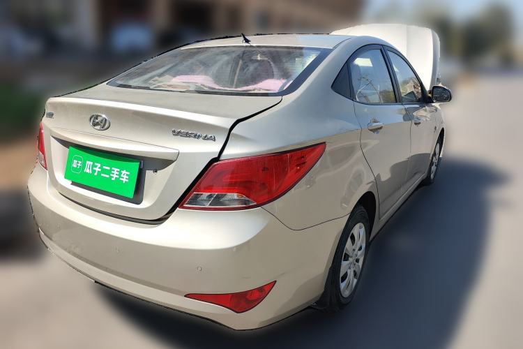 Used Hyundai Verna (older generation) 2014 1.4L Manual Smart GLS Trim
