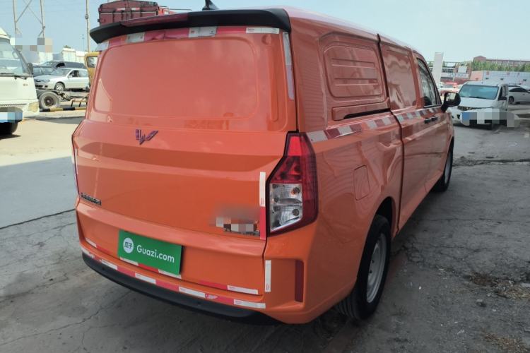 Used Wuling Zhengcheng 2021 1.5T Manual Comfort Version with Enclosed Windows