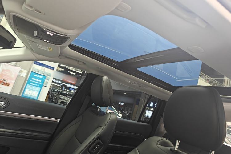 Used Jeep Grand Commander 2018 2.0T Two-Wheel Drive Enjoy Edition China V