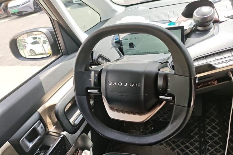 Used Baojun KiWi EV 2022 Artist Lite Edition Lithium Iron Phosphate
