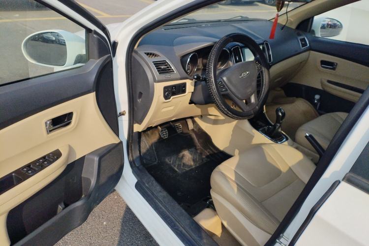 Used Chery E3 2015 1.5L Manual ZhiShang Model
