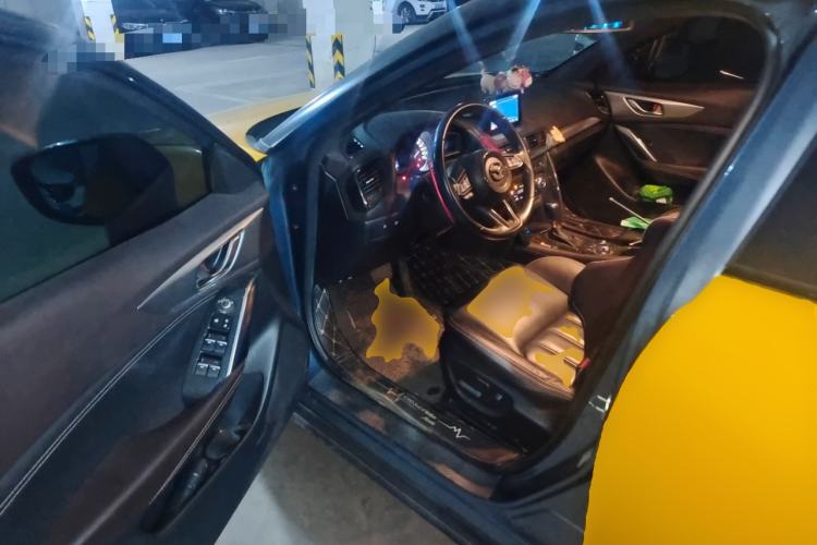 Used Mazda CX-4 2018 2.5L Automatic 4x4 Sky Passion Edition China VI Standard Driver Seat