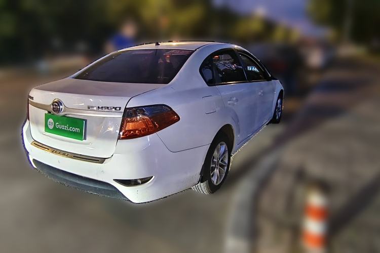 Used Brilliance H330 2013 1.5L Automatic Luxury Model
