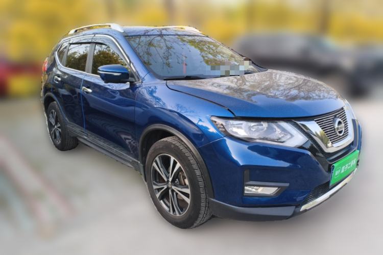 Used Nissan X-Trail 2017 2.5L CVT Luxury Edition 4WD Front Right 45 Deg