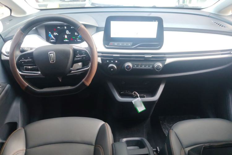 Used Bestune NAT 2023 PRO Comfortable Travel Battery-Swap Version 401km