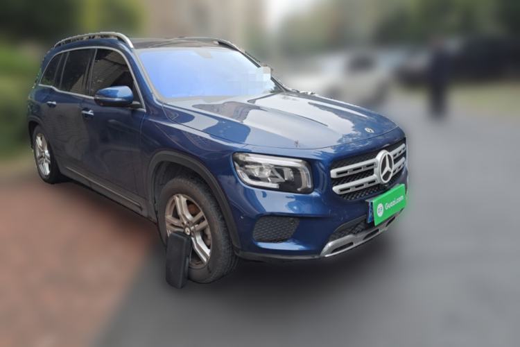 Used Mercedes-Benz GLB 2021 GLB 200 Dynamic Edition Front Right 45 Deg