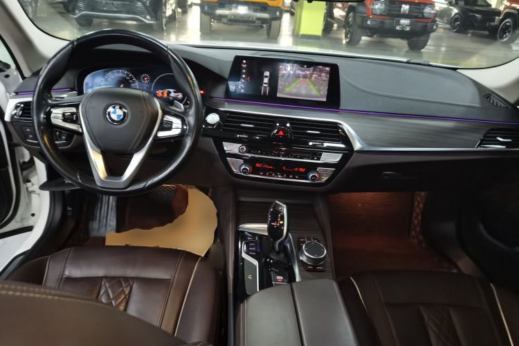 Used BMW 5 Series 2019 530Li Leading Model Luxury Package
