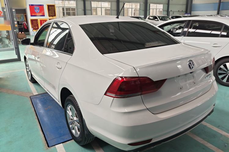 Used Volkswagen Santana 2016 1.6L Manual Fashion Edition