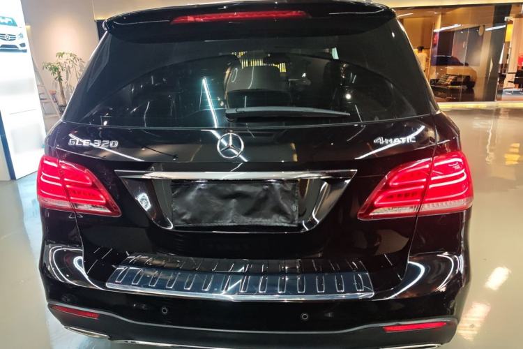 Used Mercedes-Benz GLE 2017 GLE 320 4MATIC Dynamic Model Rear