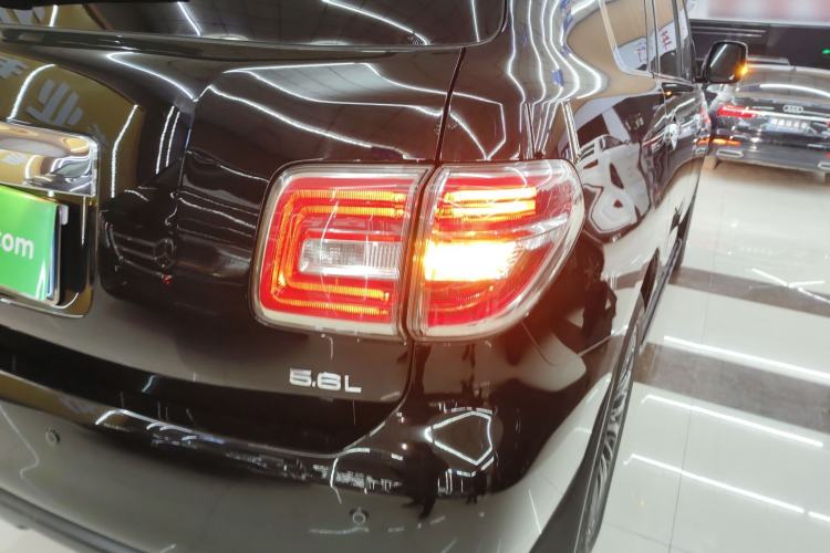 Used Nissan Patrol 2018 5.6L Standard Version