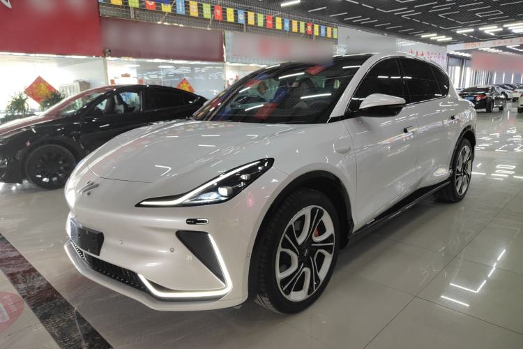 Used IM LS7 2023 100kWh Lux Rear-Drive Version