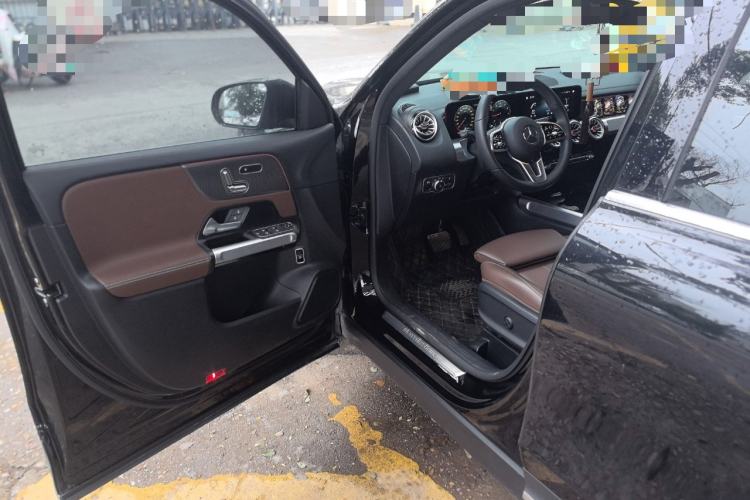 Used Mercedes-Benz GLB 2023 GLB 220 Fashion Model