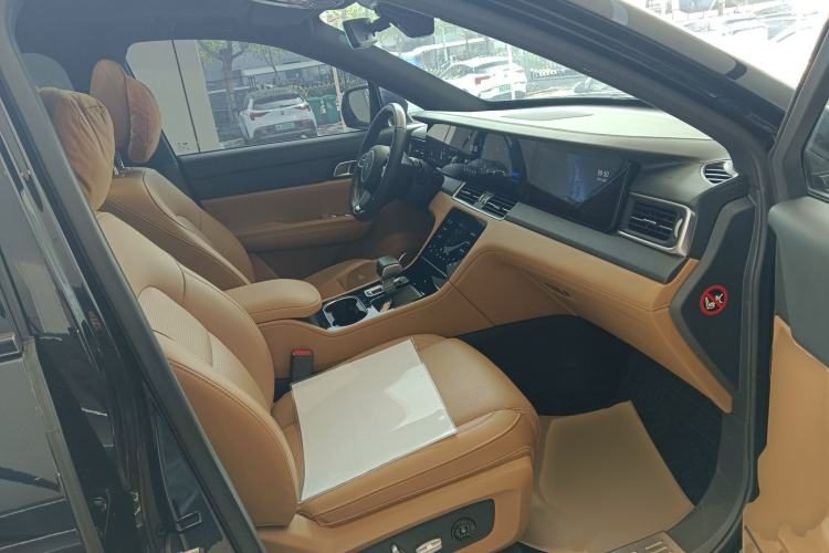 Used Li Auto ONE 2021 Extended-Range 6-Seater Version Right Front Seat