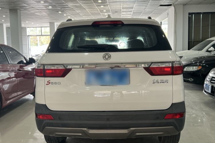 Used Dongfeng Fengon S560 2018 1.8L CVT Elite Model 7 Seats
