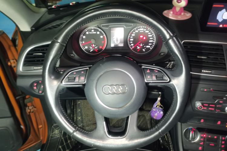 Used Audi Q3 2017 35 TFSI Fashion Model
