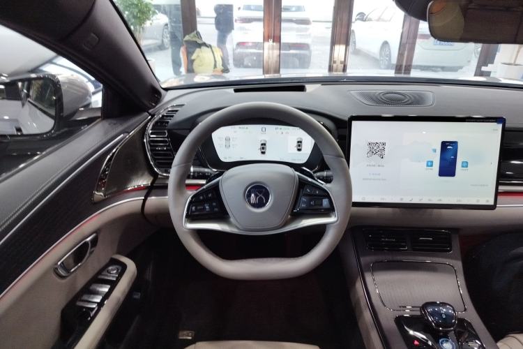 Used BYD Han 2025 EV with 701 km of Laser Radar-Enabled Intelligent Driving