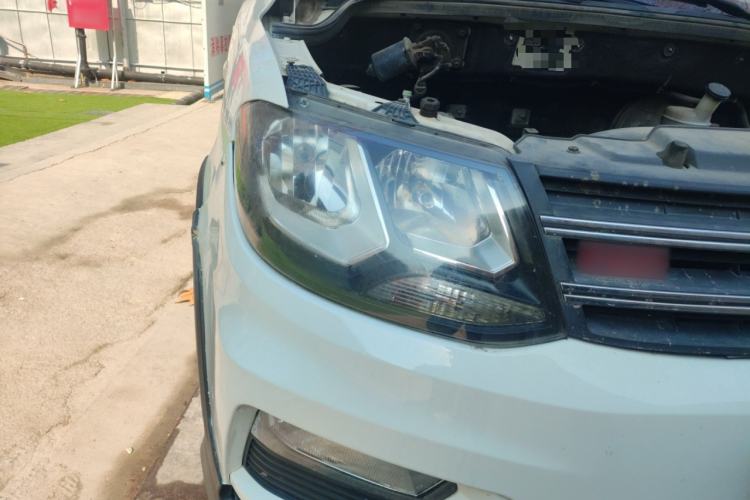 Used Dongfeng Fengon 370 2016 1.5L Manual Standard Model II 7 Seats