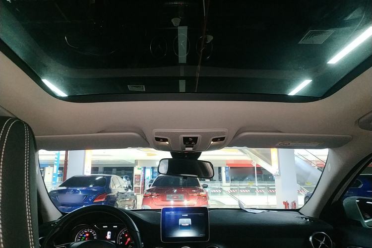 Used Mercedes-Benz GLA 2017 GLA 200 Fashion Model