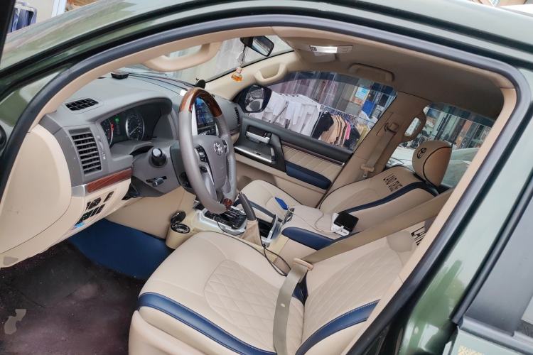 Used Toyota Land Cruiser 
