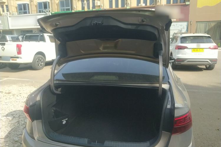 Used Volkswagen Sagitar 2020 280TSI DSG Comfort Version China VI Standard Trunk