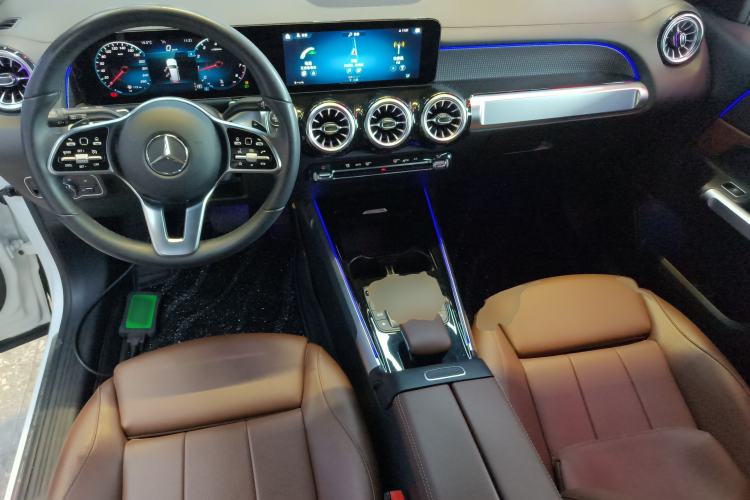 Used Mercedes-Benz GLB 2022 GLB 200 Dynamic Edition Center Console