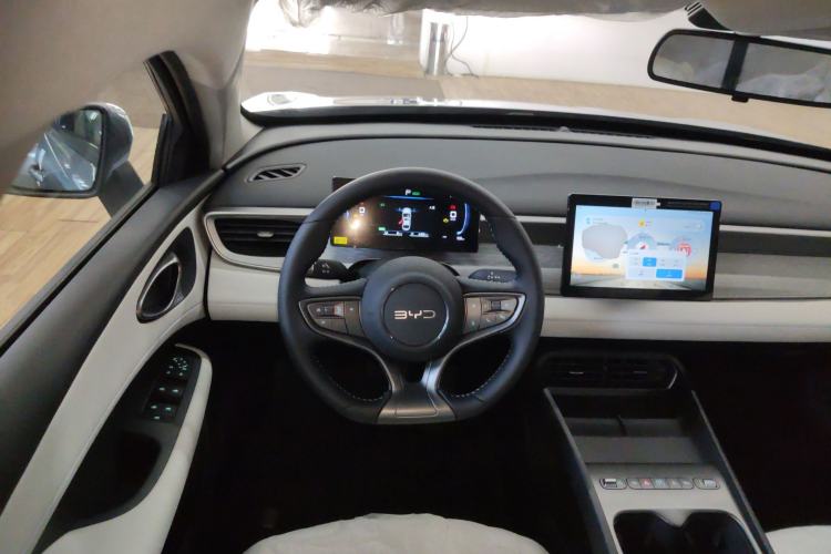 Used BYD Seal 05 DM-i 2026 DM-i 128KM Luxury Edition Steering Wheel