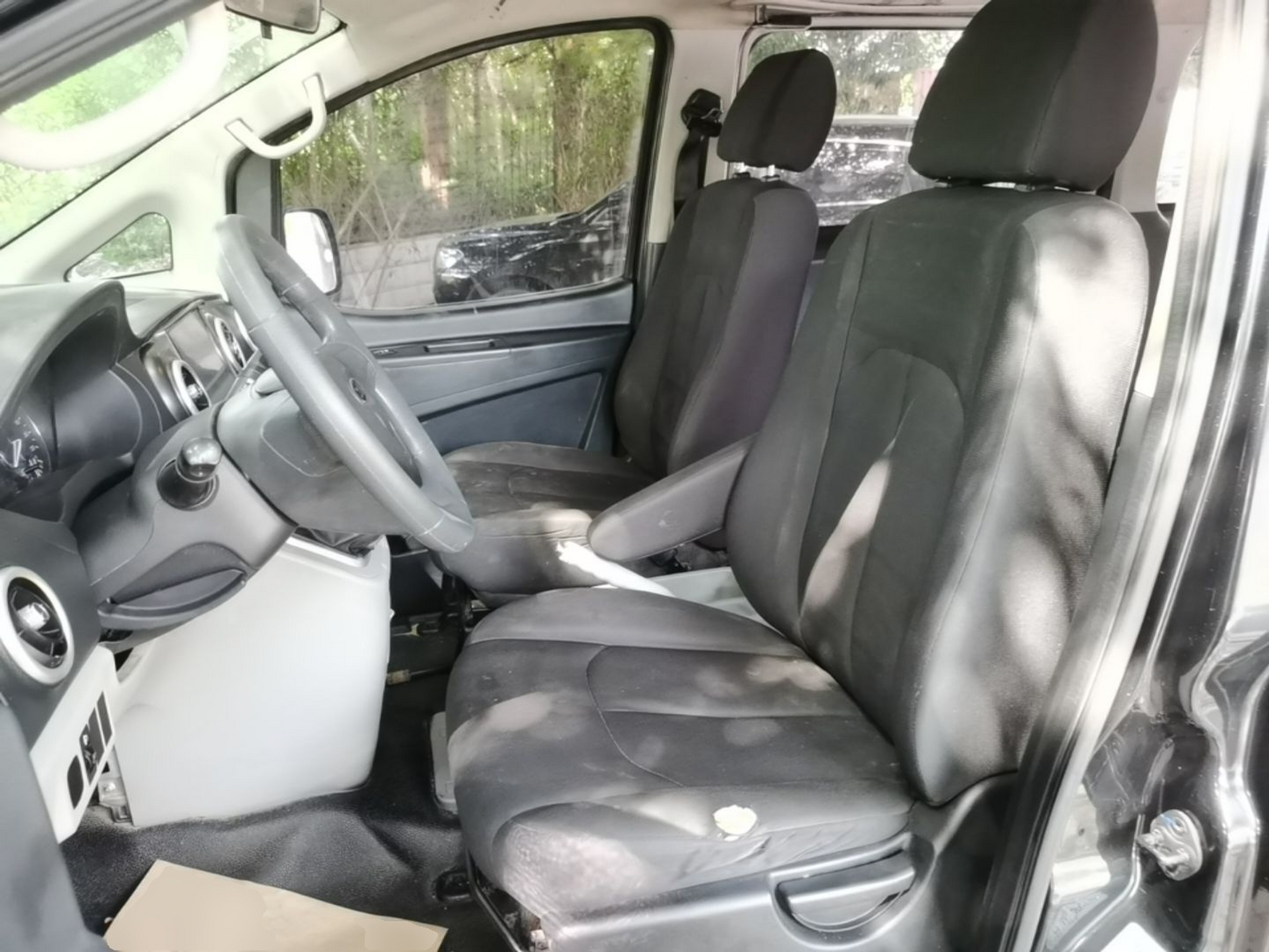 Interior delantero