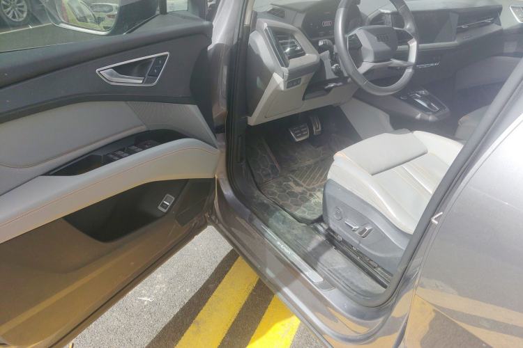 Used Audi Q5 e-tron 2023 40 e-tron Starry Edition Luxury Package