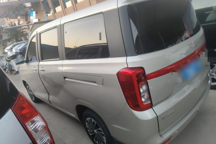 Used Dongfeng Fengon 380 2022 1.5L Comfort-Class Passenger Vehicle (Steel Spring) with 7 Seats