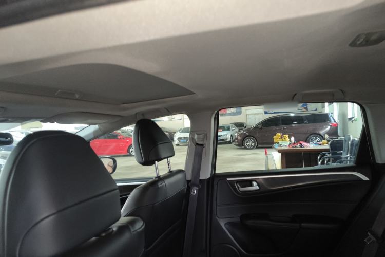 Used Honda Jade 2016 1.8L Automatic Comfort Elite Version 5 Seats
