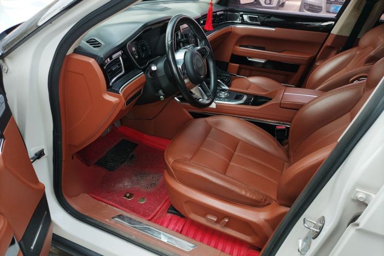 Used Zotye T700 2017 1.8T Dual-Clutch Prestige Model
