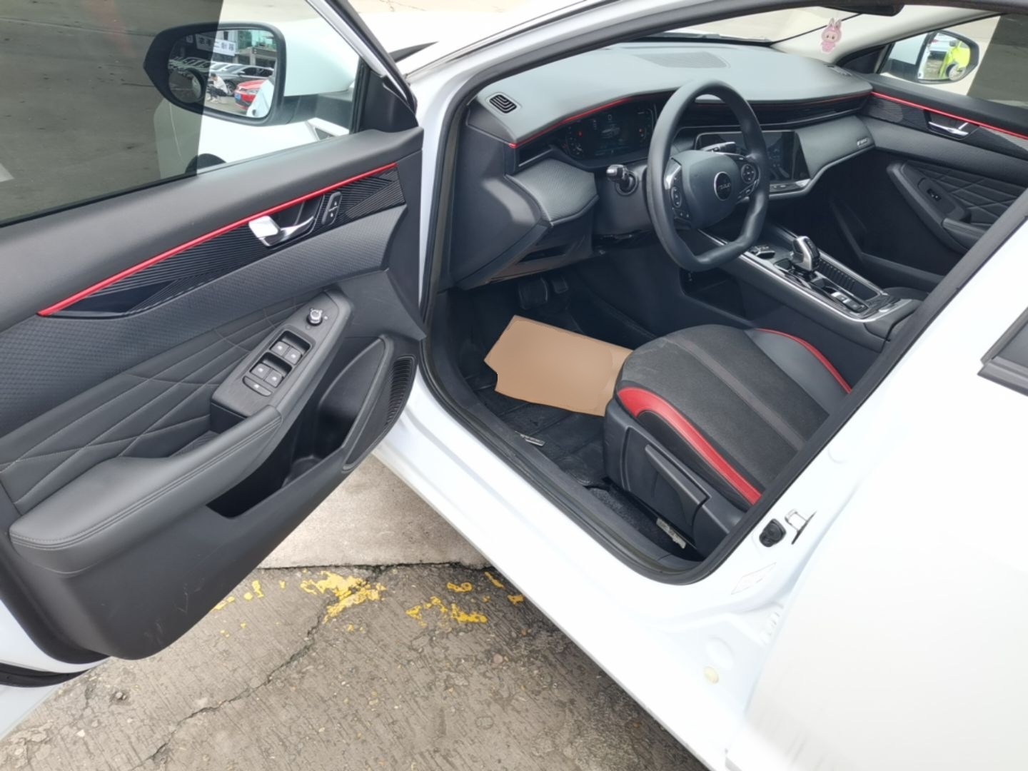 Dongfeng Aeolus Yixuan MAX 2023 1.5T Super-Powered Dad Edition — снимка 18