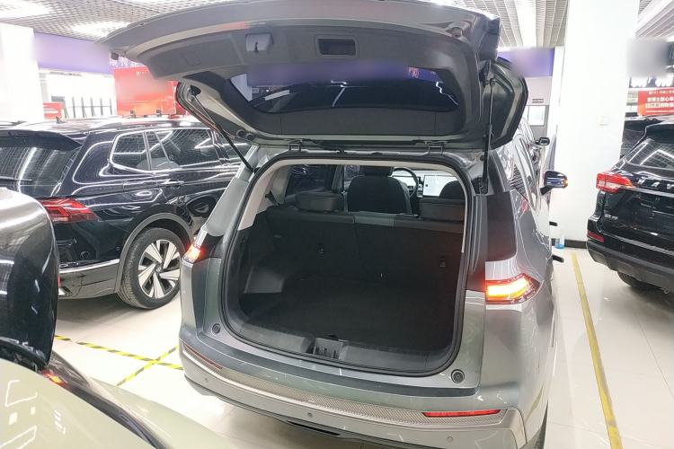 Used AION Y 2023 Plus 510 Smart Edition