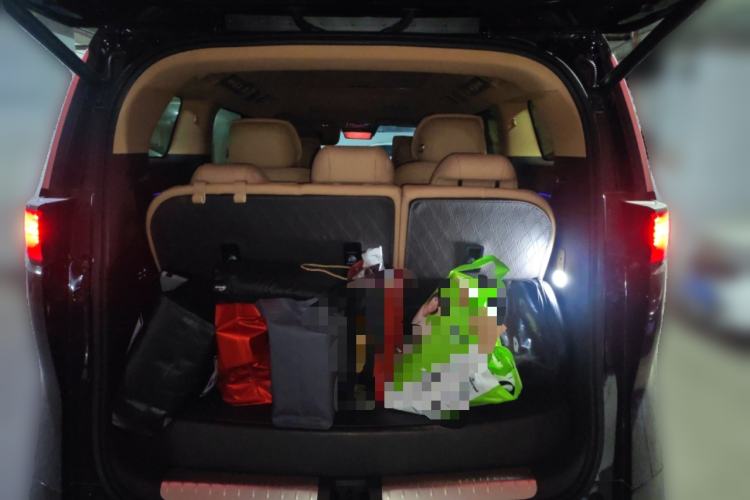 Used Denza D9 2025 DM-i Intelligent Drive 1020 Four-Wheel Drive Prestige Model