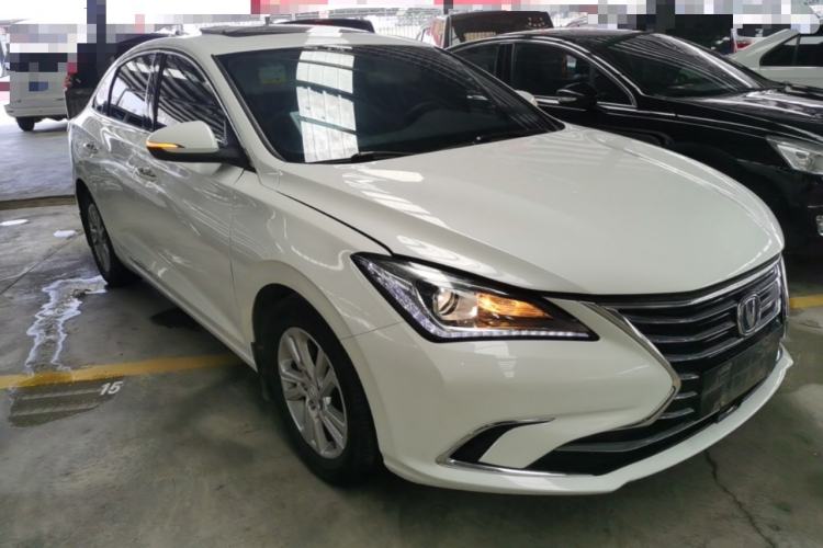 Used CHANGAN Eado 2019 High-Energy Edition 1.6L GDI Automatic Pioneer Model China VI Standard
