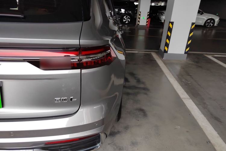 Used Geely Auto Monjaro L 2024 2.0TD High-Power Automatic Two-Wheel Drive Yunqi Version Right Rear Taillight