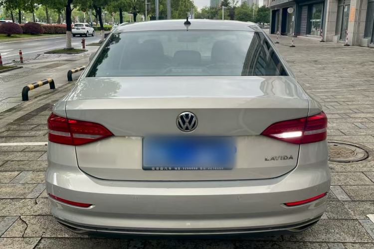 Used Volkswagen Lavida 2018 1.5L Automatic Comfort Edition China V Standard Exterior 5