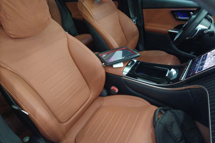 Used Mercedes-Benz GLC 2023 GLC 300 L 4MATIC Dynamic Edition 5-seater Right Front Seat