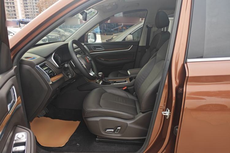 Used Roewe RX8 2018 30T Smart Connectivity Two-Wheel Drive Flagship Edition