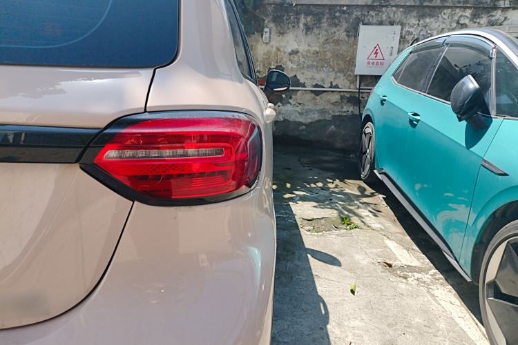 Used Leapmotor T03 2021 400 Luxury Edition Exterior 3