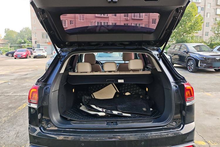 Used Zotye Domy X7 2017 1.8T DCT Prestige Model
